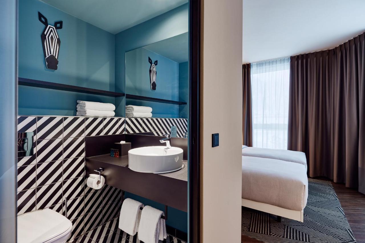 Legere Hotel Wiesbaden-Taunusstein Exteriör bild